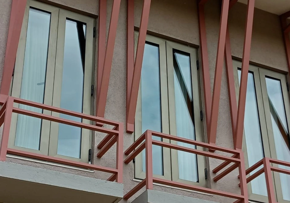 Slimline Aluminium Casement Windows and Doors